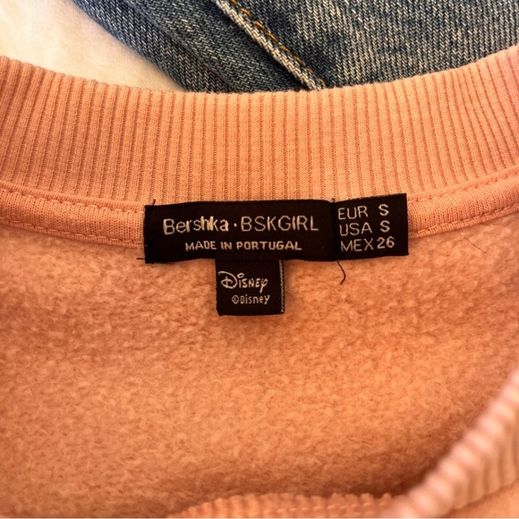 Bershka Disney‎ Minnie Mouse Crew Neck Sweater Size Small - Picture 3 of 4